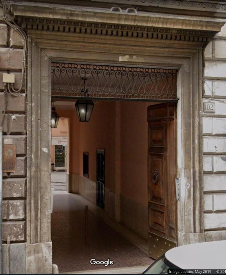 Termini Colosseum Apartment روما المظهر الخارجي الصورة