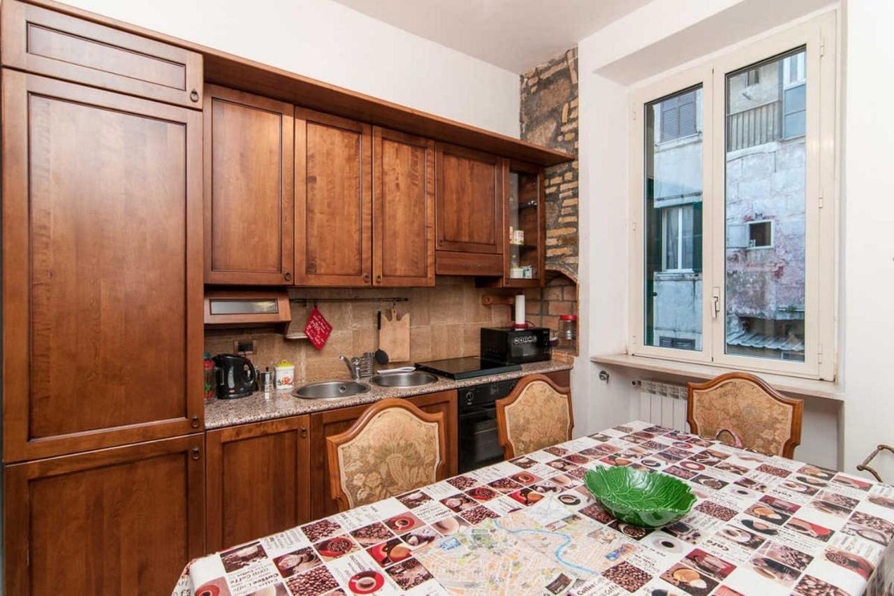 Termini Colosseum Apartment روما المظهر الخارجي الصورة